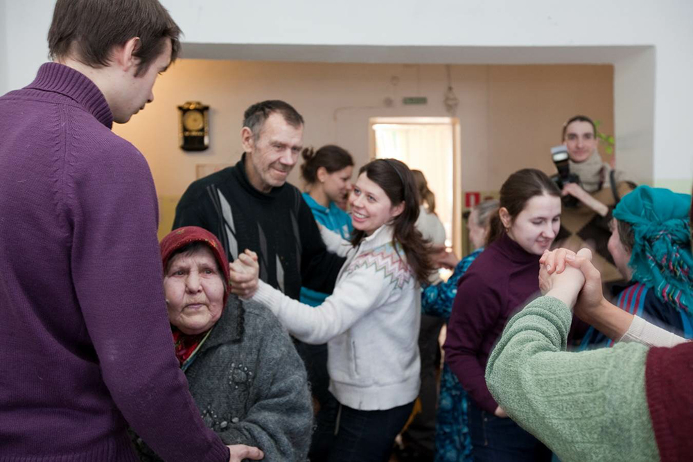 Праздник в Бегичевском филиале Товарковского дома престарелых в 2010 году