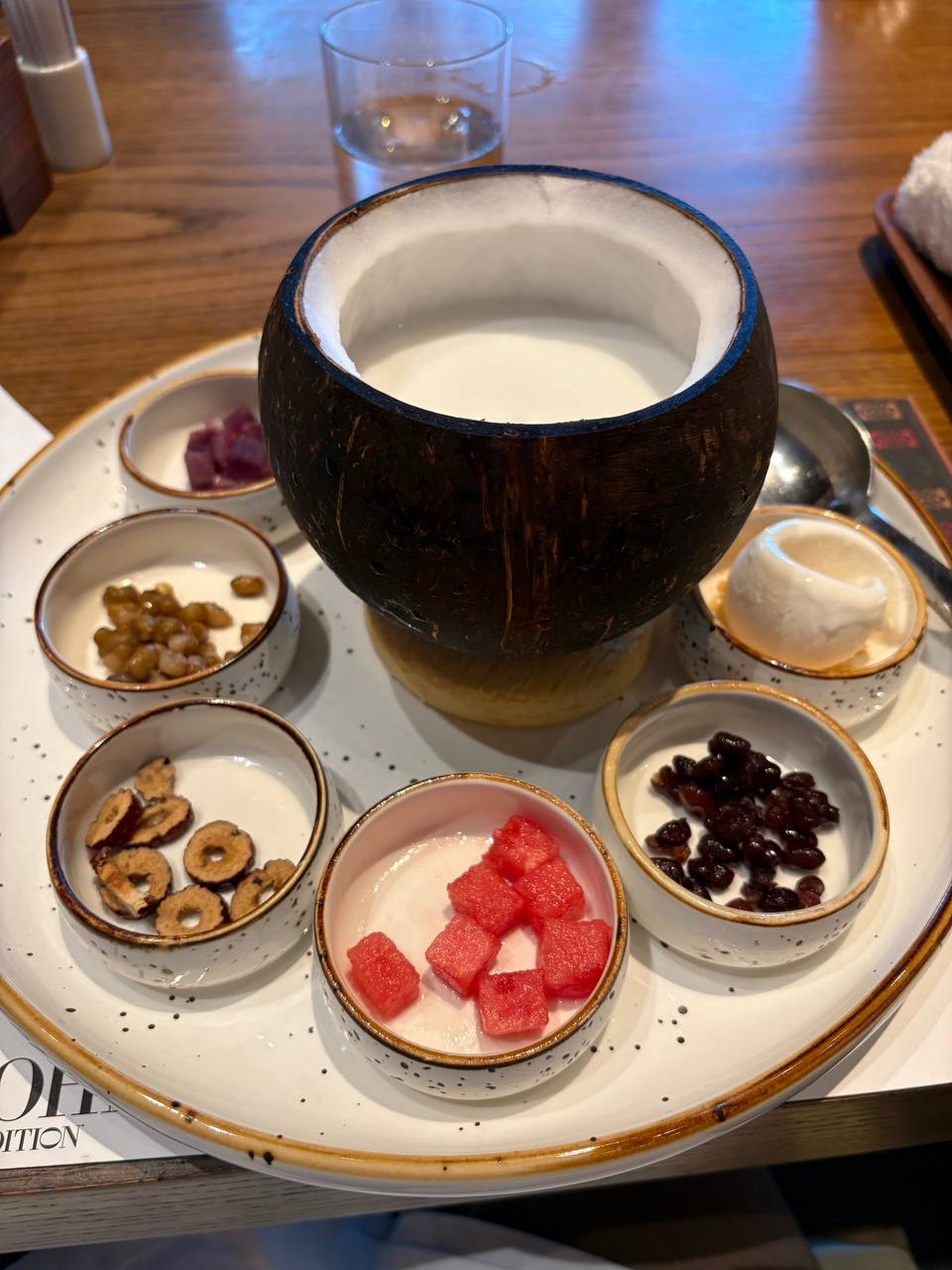 Организованная нашим туристическим факультетом экскурсионно-образовательная поездка по luxury отелям города Санья