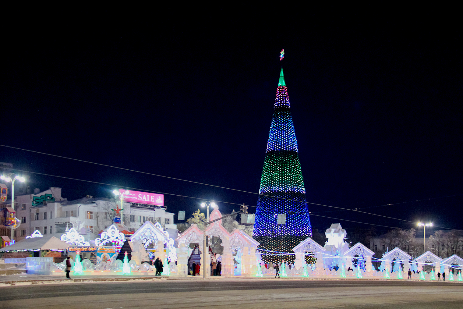 Новогодняя атмосфера в Екатеринбурге