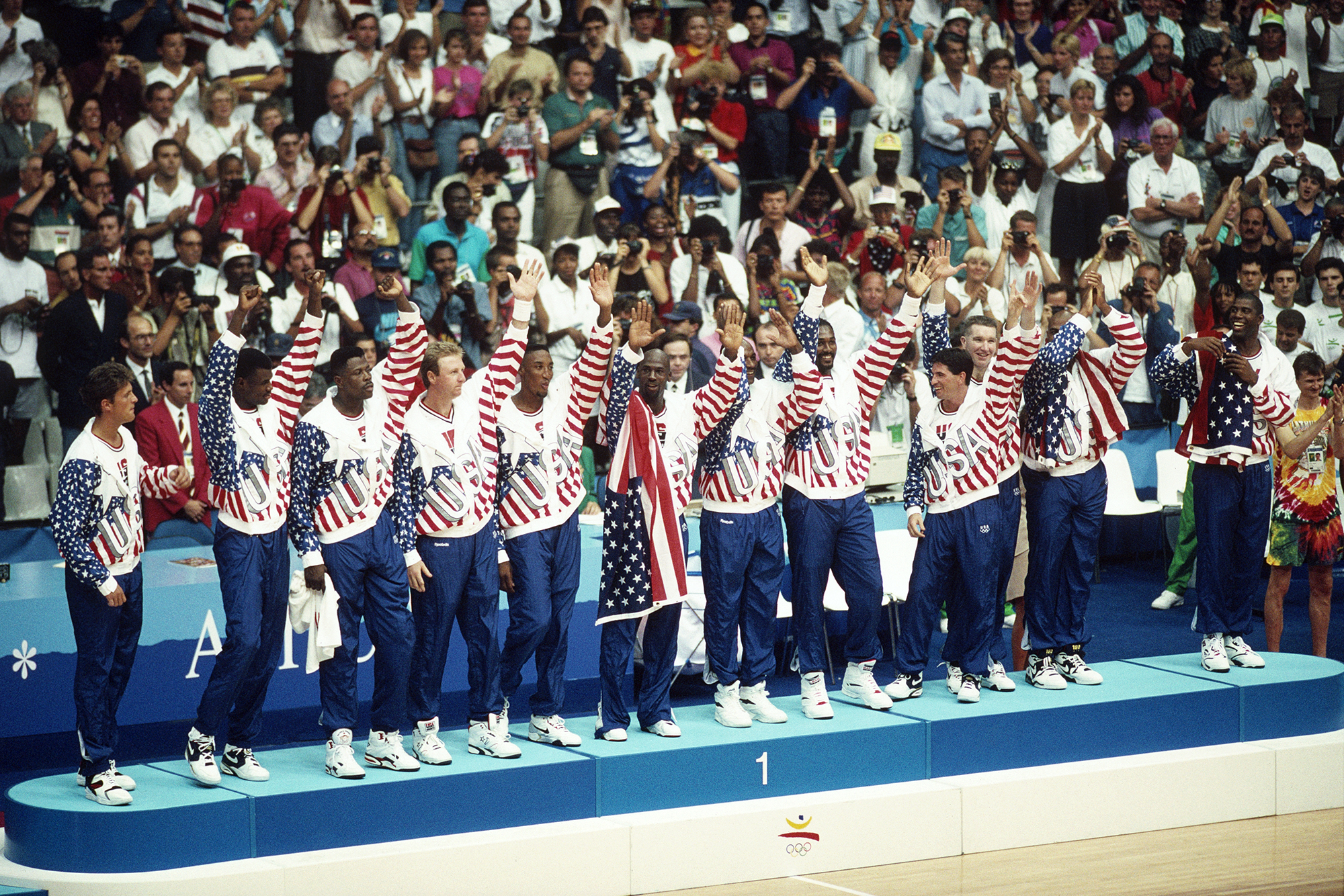 Награждение «Дрим-тим» в 1992 году. Фото: Dimitri Iundt / Getty Images