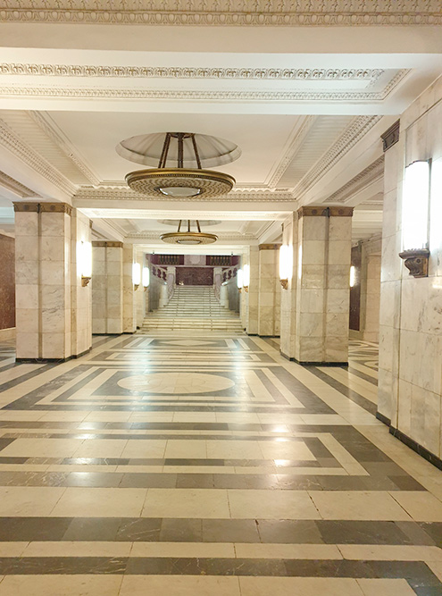 Холл главного здания МГУ
