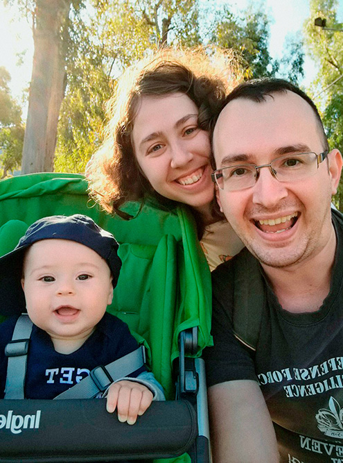 Мы переехали в Израиль вдвоем с женой, но сейчас нас уже трое