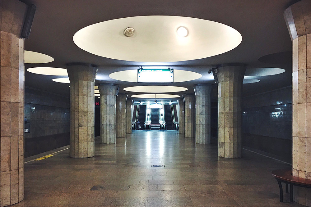 Станция «Площадь Гарина-Михайловского»