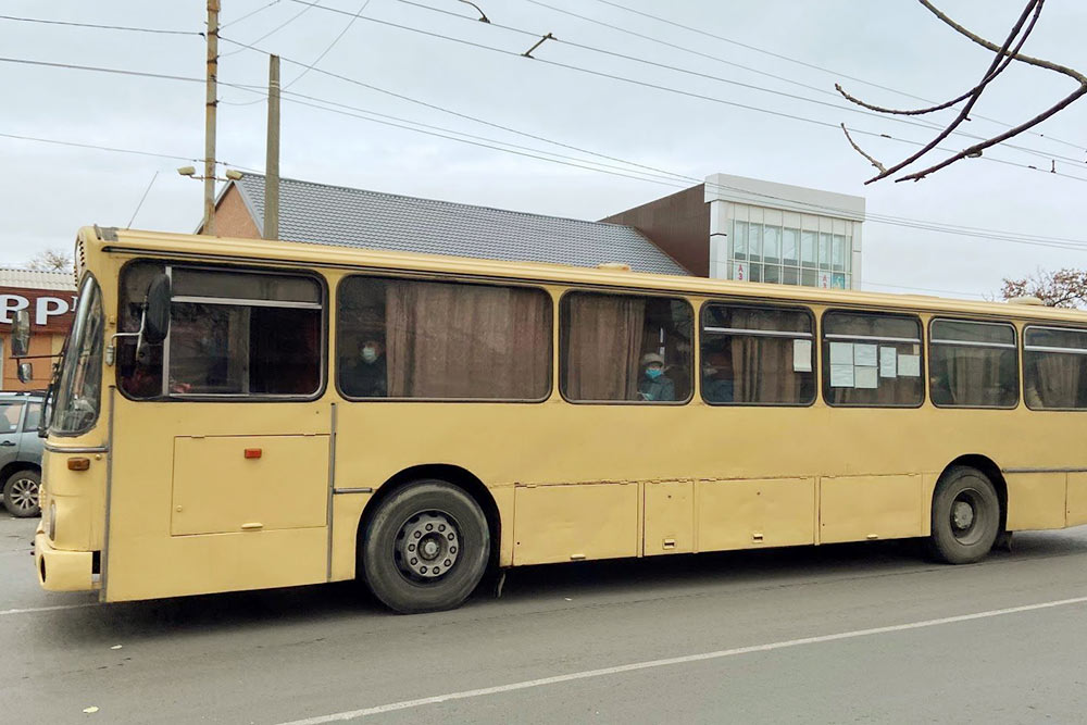 В Таганроге все еще можно встретить автобусы МАН, которые работают на линии с девяностых годов