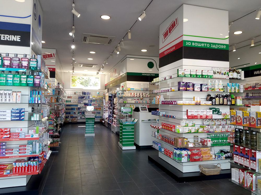 Лекарства в местных аптеках те же, что и в России