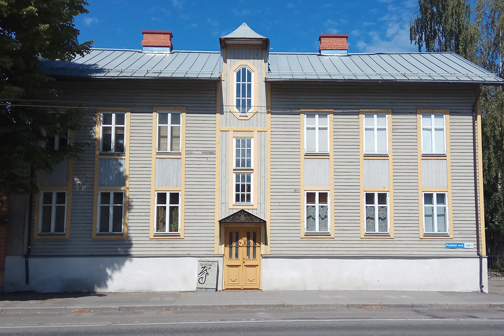 Старый дом после реновации в центре Таллина. Квартира на чердаке площадью 58 м² со свежим ремонтом недавно продавалась за 102 000 евро