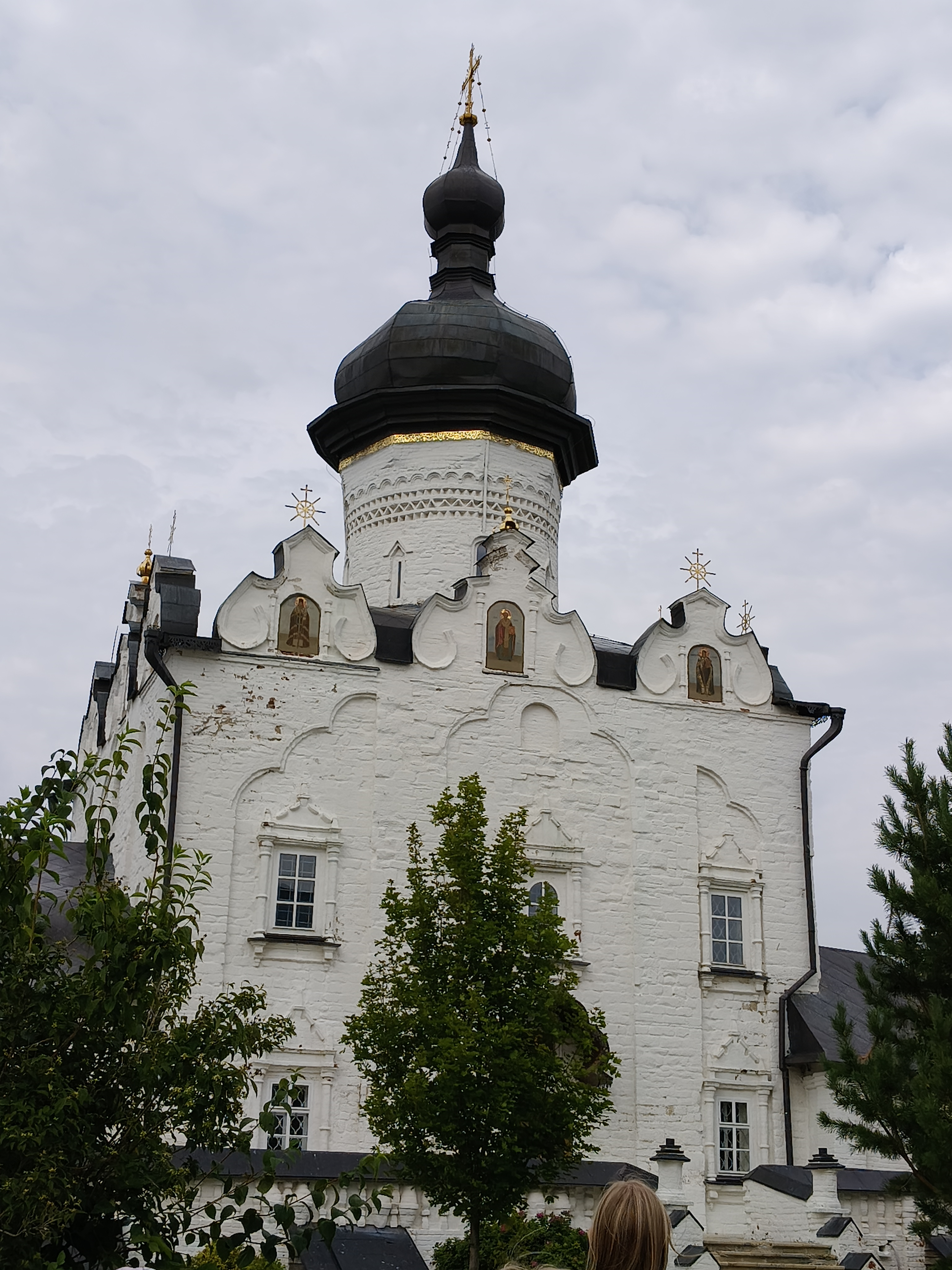 Казань. Территория Раифского монастыря.