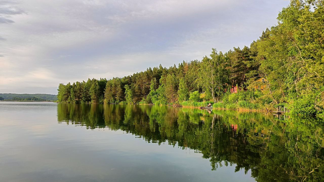 Вид на водоем. Парк-отель Песчанный г.Железногорск, Курская область.
