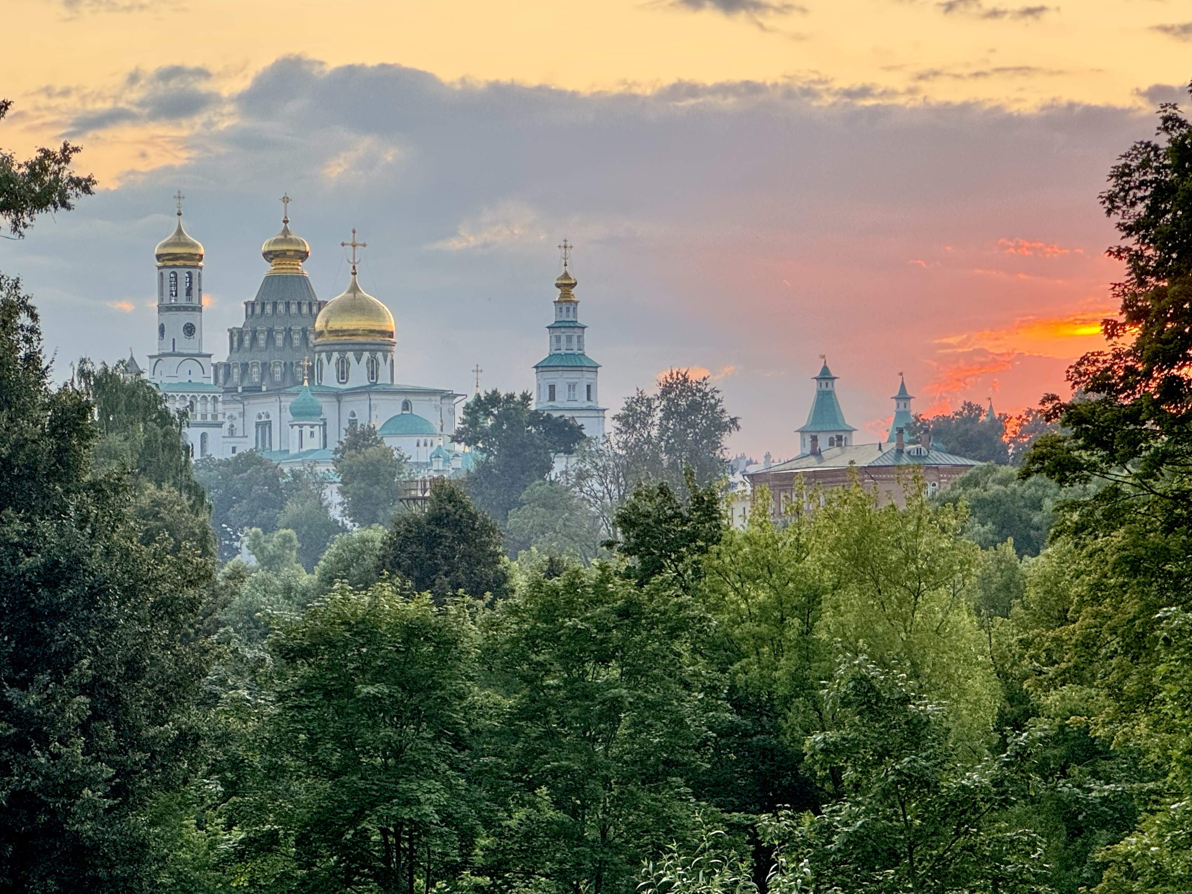 Вид из парка