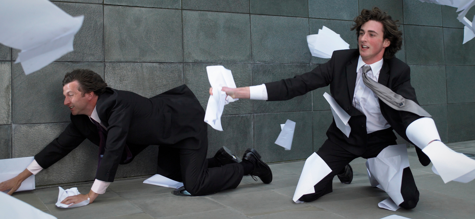 Расскажите, как оформляли документы для жизни за границей