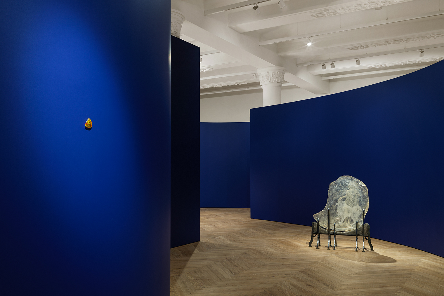 Залы объединяет фирменный синий цвет The Blueprint и звуковое сопровождение композитора Игоря Яковенко