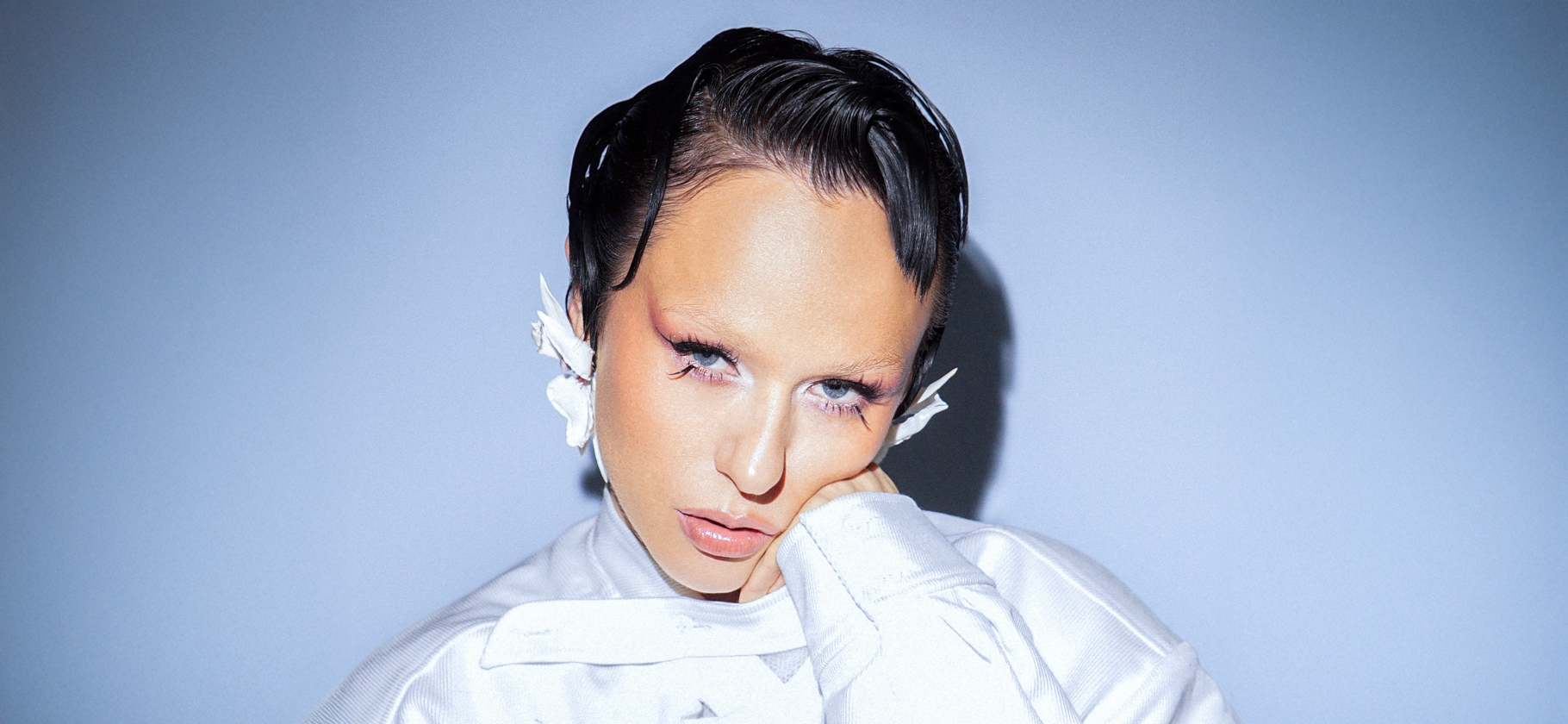 Вывоз вещей бывшего, бесплатный концерт IOWA и скидки Валентинам: как бюджетно провести 14 Февраля в Москве