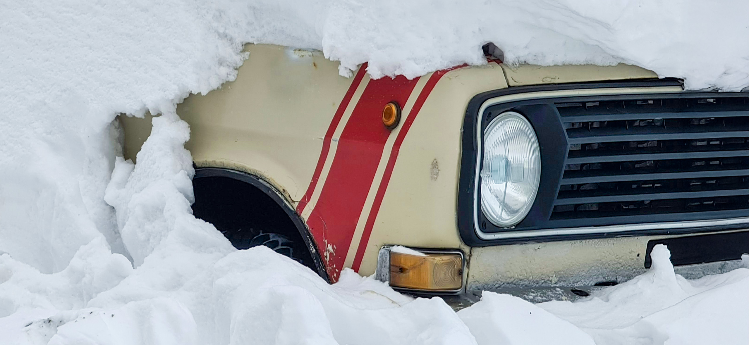 Как быть со льдом и снегом на машине