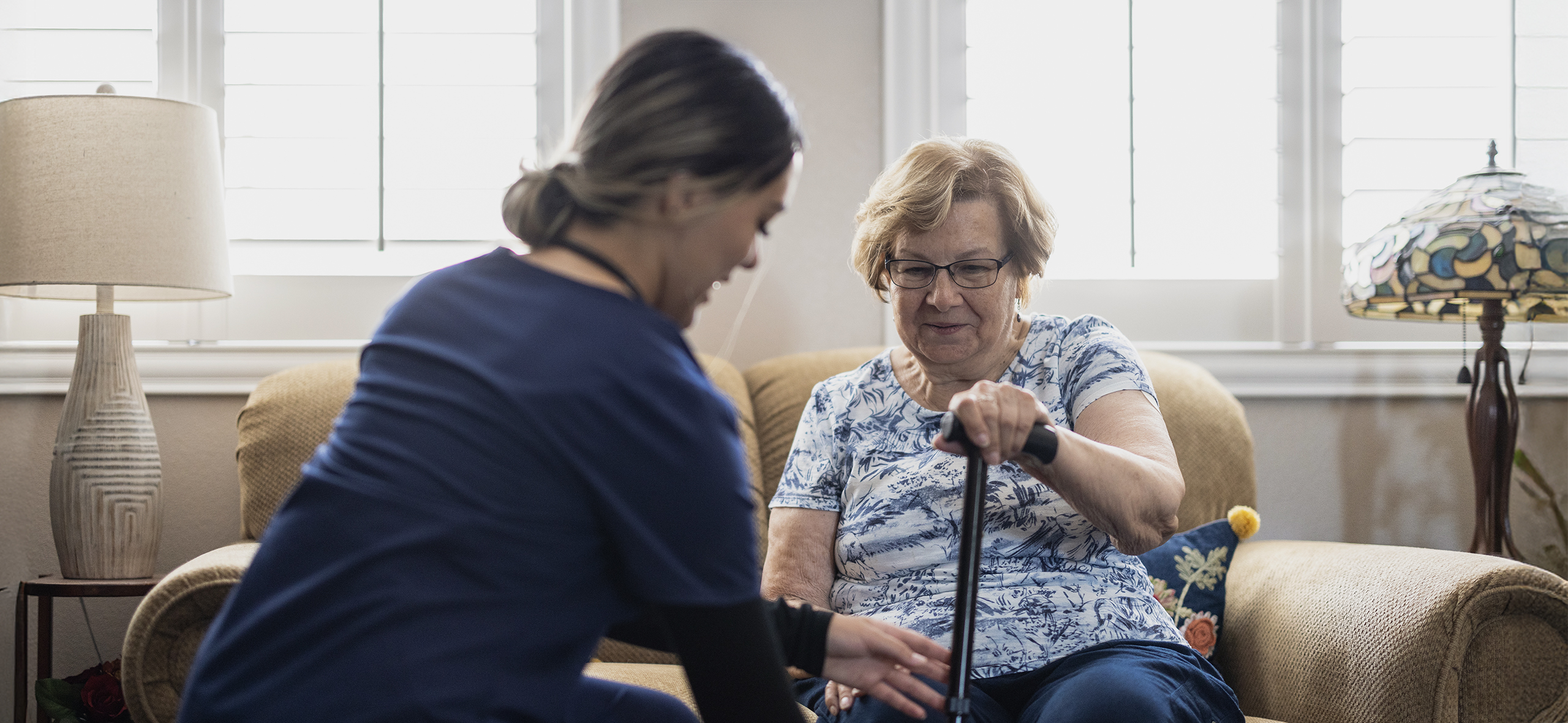 «Без нее мы с братом сошли бы с ума»: как работает выездная паллиативная помощь