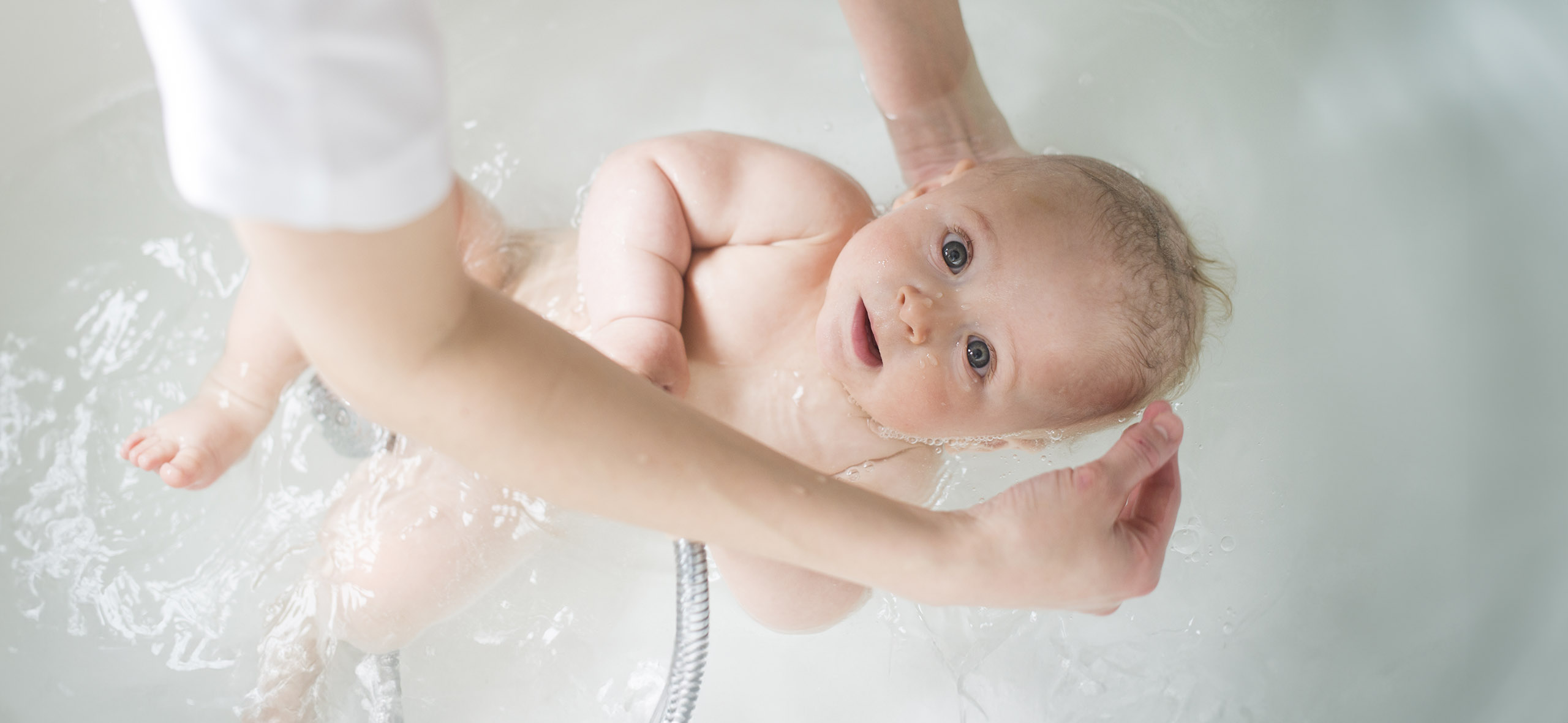 Как купать но­во­ро­жден­ного