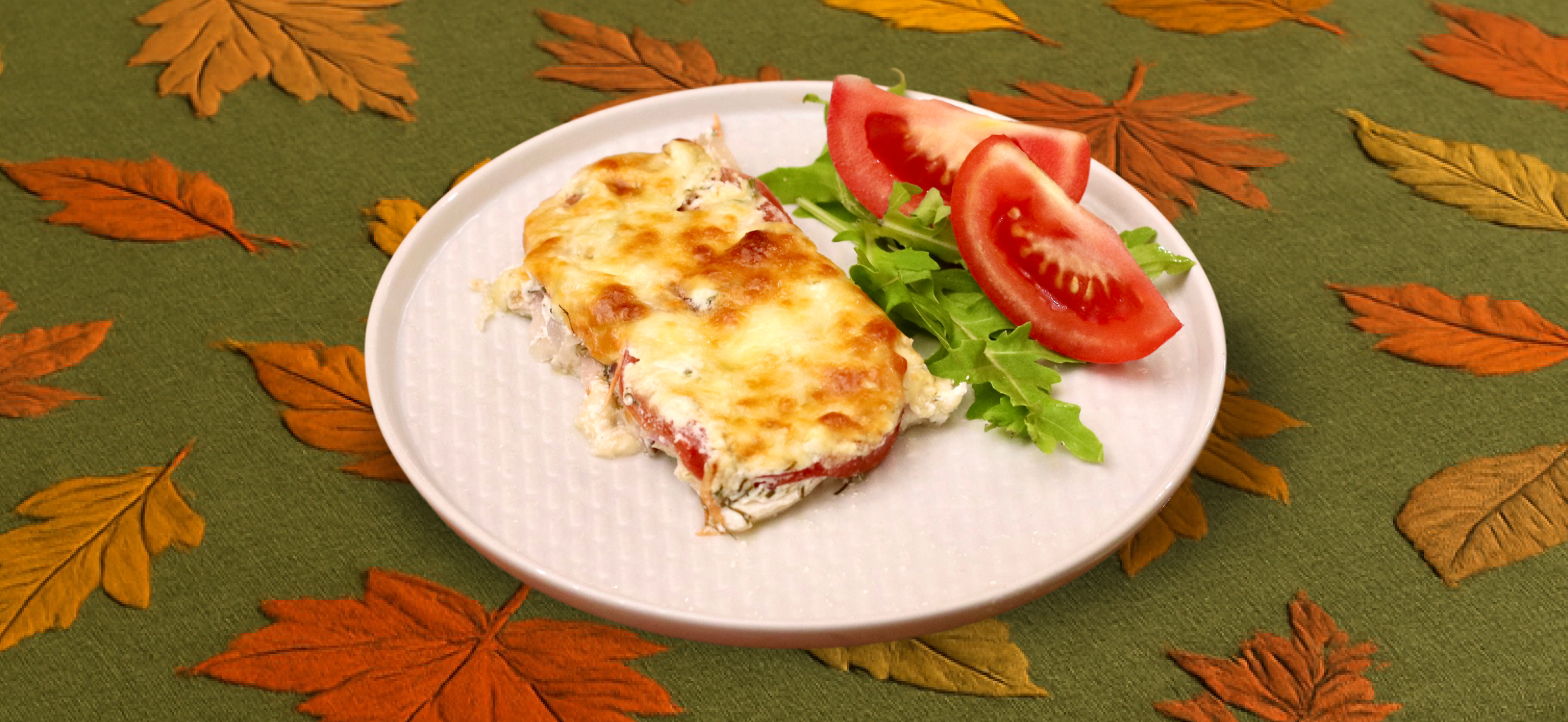 Рецепт курицы по⁠-⁠французски с нежной сырной шапочкой