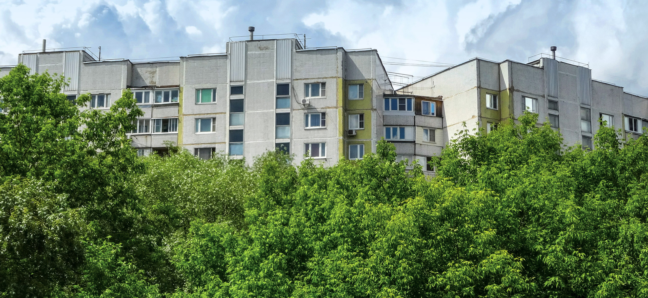 Как уплатить налог при продаже квар­тиры