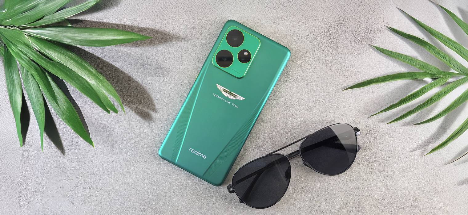 Обзор Realme GT 7: недорогой флагман с огромной батареей на два дня исполь­зо­вания