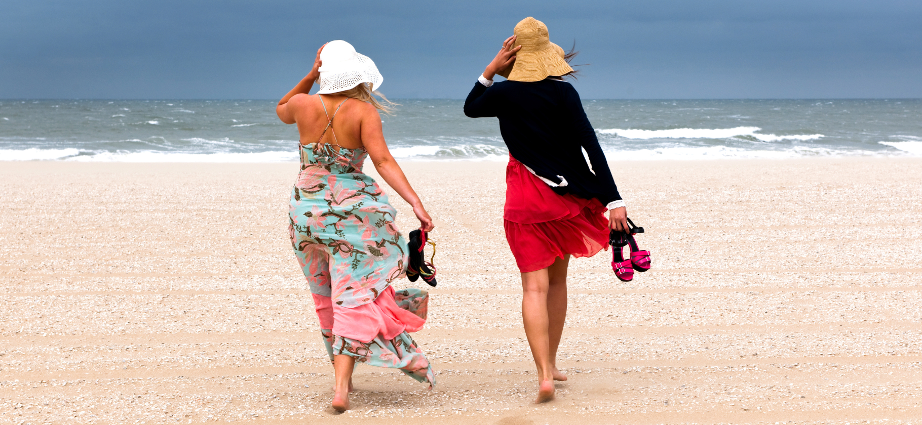 «Говорили, что нас могут арестовать на пляже»: 7 историй про испорченный турагентами отдых