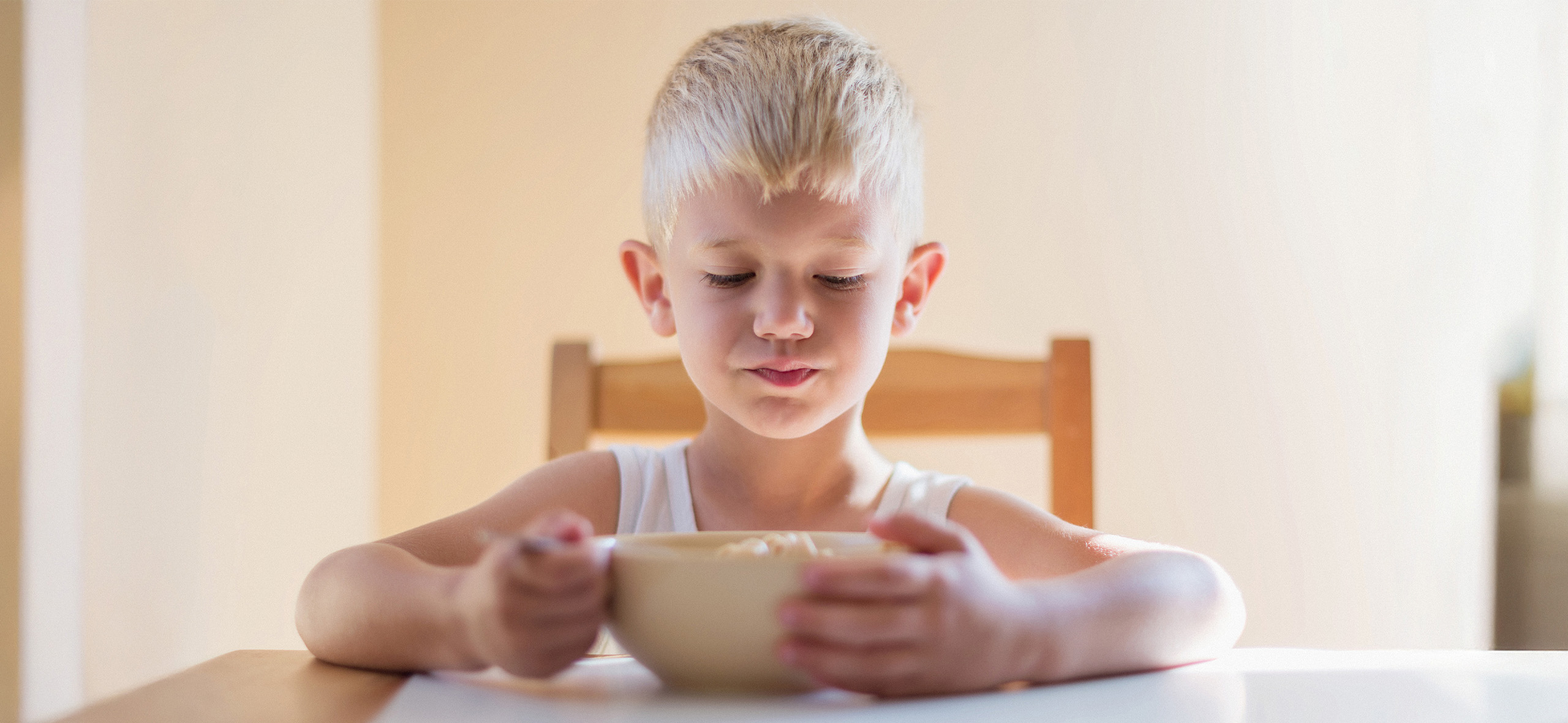 Как наладить завтрак школьника, если все всегда опаздывают: 5 советов родителям