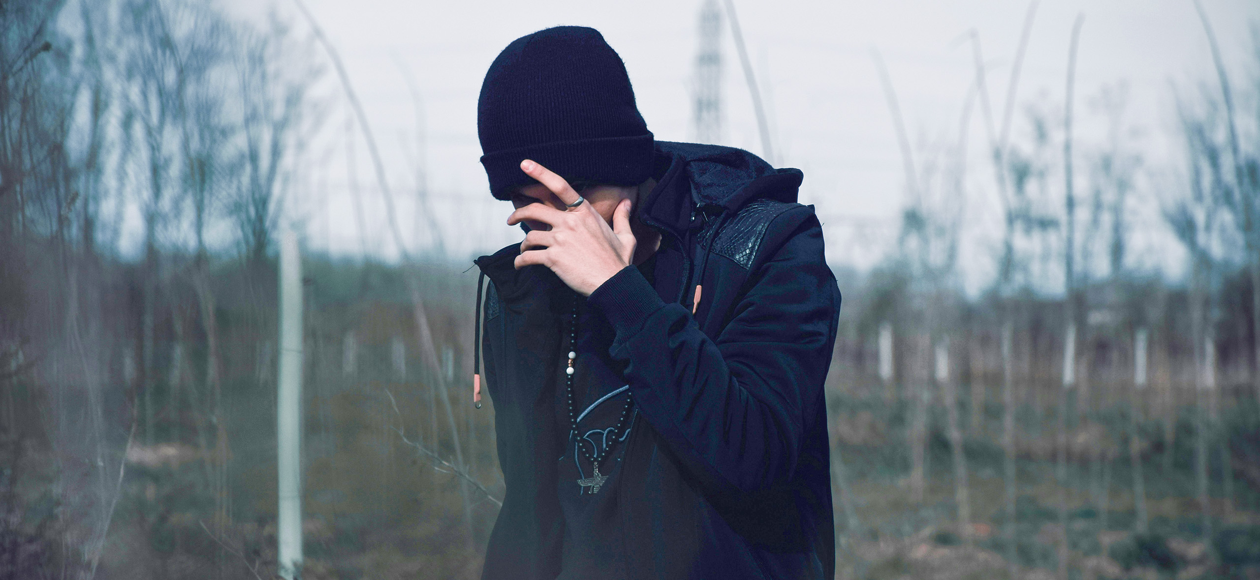 За что могут поста­вить на школьный учет