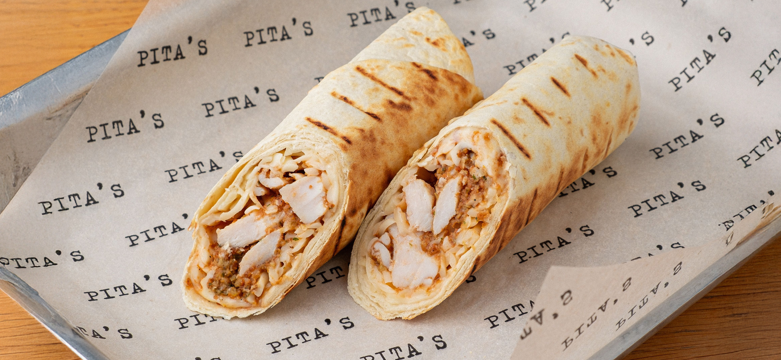 8 проверенных стритфудов Петербурга, где можно вкусно пообедать дешевле 700 ₽