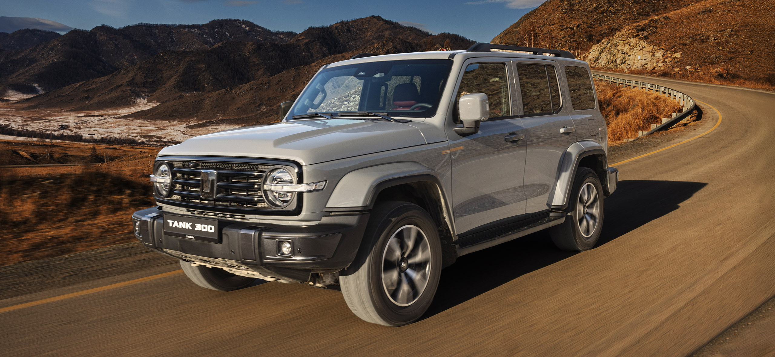 Обзор Tank 300: плюсы и минусы популярного китай­ского внедо­рожника