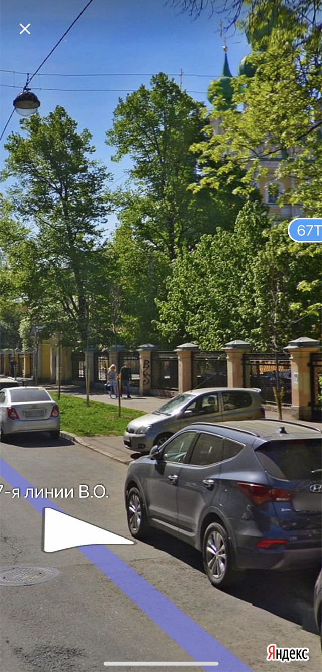 Прямо в приложении «Циана» можно посмотреть панораму улицы, на которой стоит дом. Источник: «Циан»