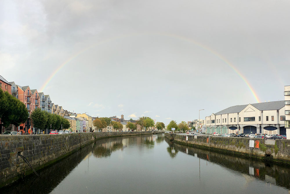 Дождь в Ирландии — явление перманентное. Зато какие тут радуги!