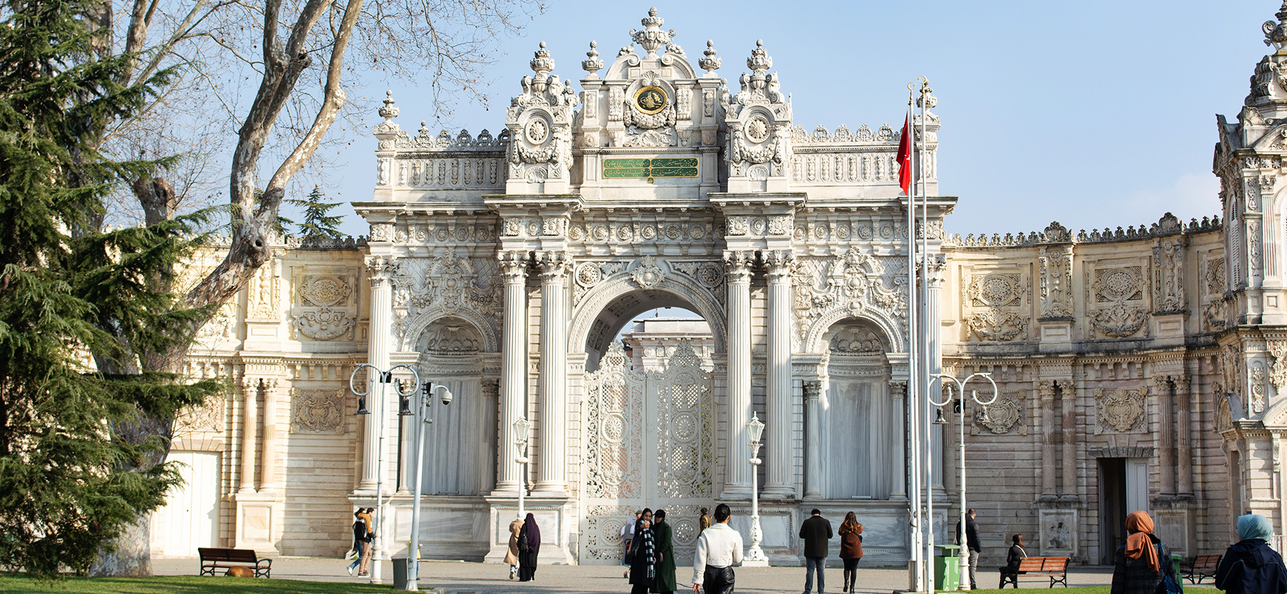 В Стамбуле снова подняли цены на вход в музеи и дворцы