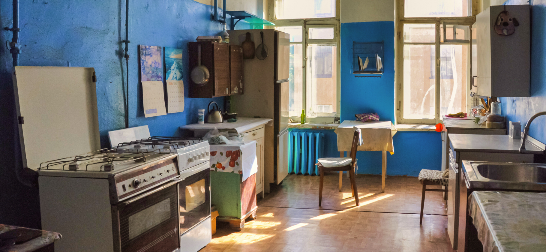 «Начала с комнаты в коммуналке»: 5 способов приобрести первое жилье