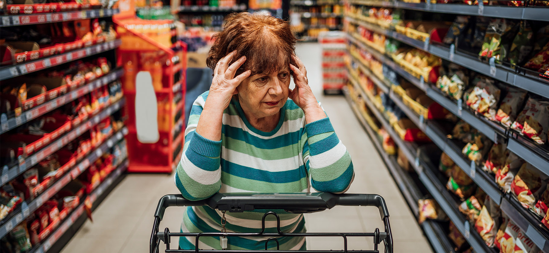 Пищевое отравление и искалеченное лицо: 7 походов в супермаркет, которые закончились судом