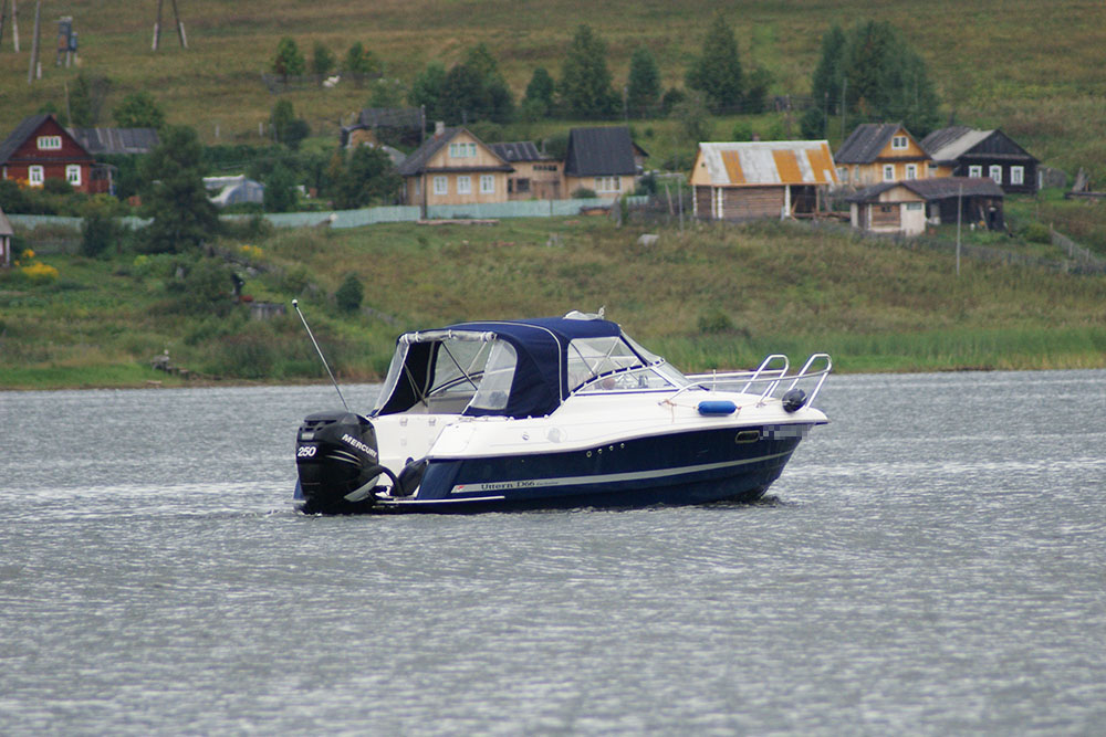 У нас шведский катер Uttern D66 Verado 2007 года выпуска. Покупали в 2012 году за 1,5 млн рублей
