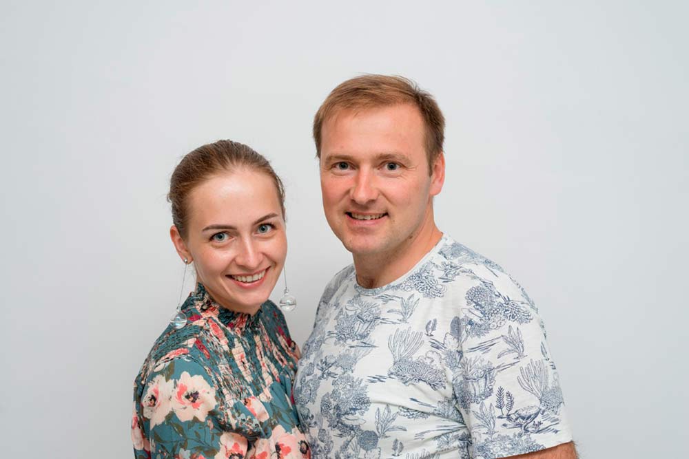 Сергей и Настя решили открыть студию плавания, куда хотелось бы приводить собственного ребенка