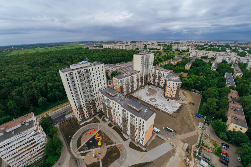 Жилые дома в Сосновой Поляне, которые уже сдали в рамках программы реновации. Источник: rzt.spb.ru