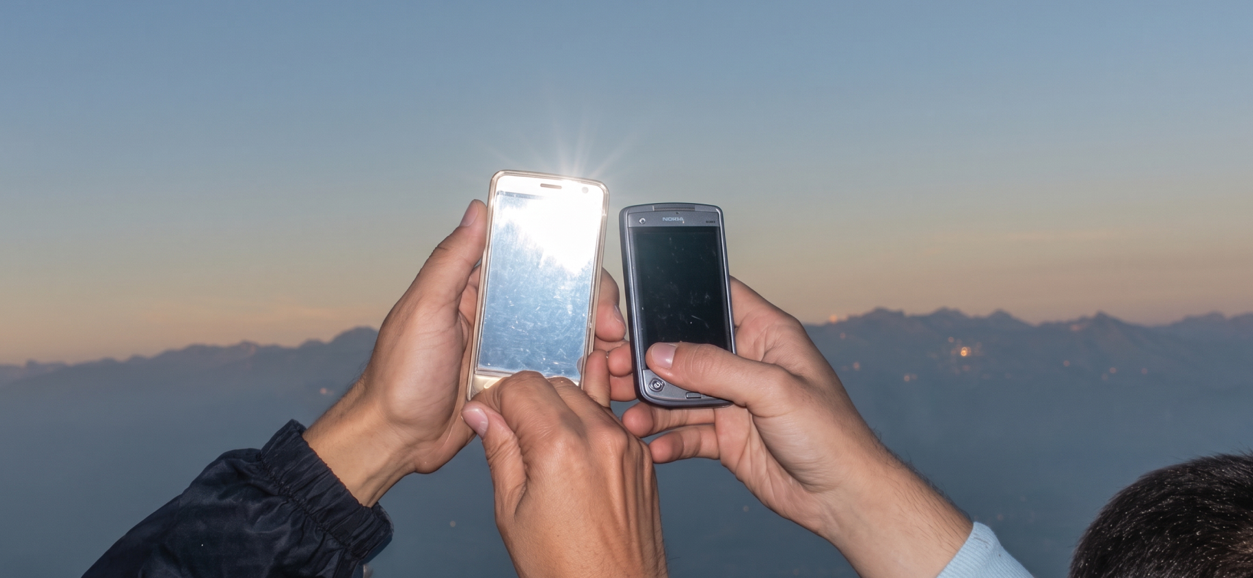 Красивые фотообои для смартфона от читателей Т—Ж