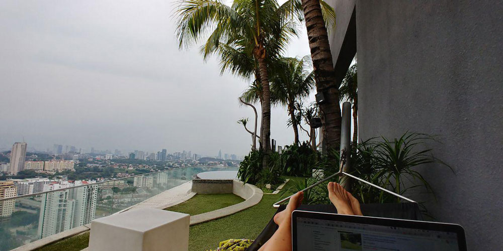 Вид на Куала-Лумпур с нашей террасы