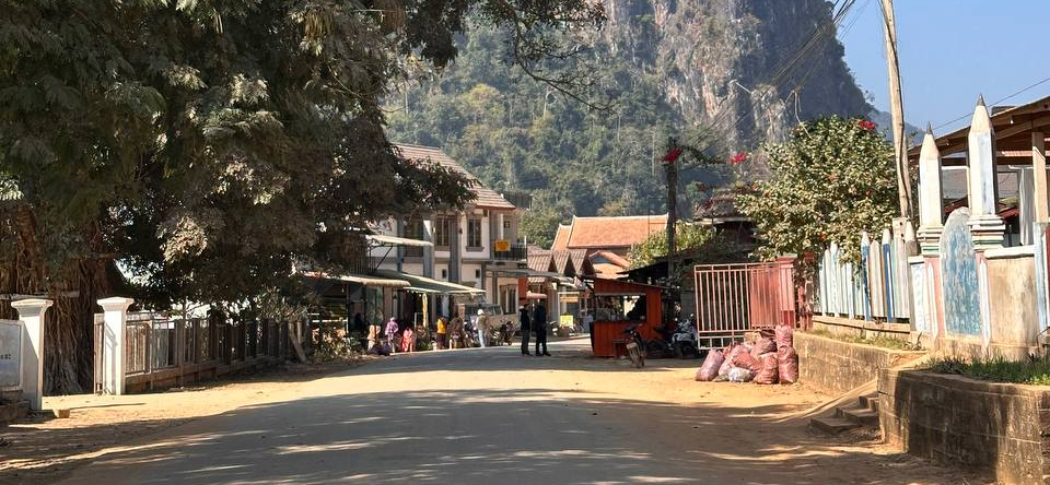 Как я гуляла по лаосской деревне Нонг Кхиав