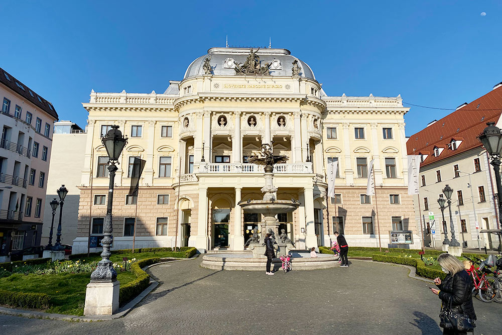 Национальный театр в Братиславе