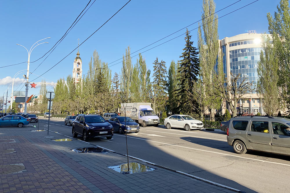 Центральная часть города — улица Интернациональная — это тоже Ленинский район