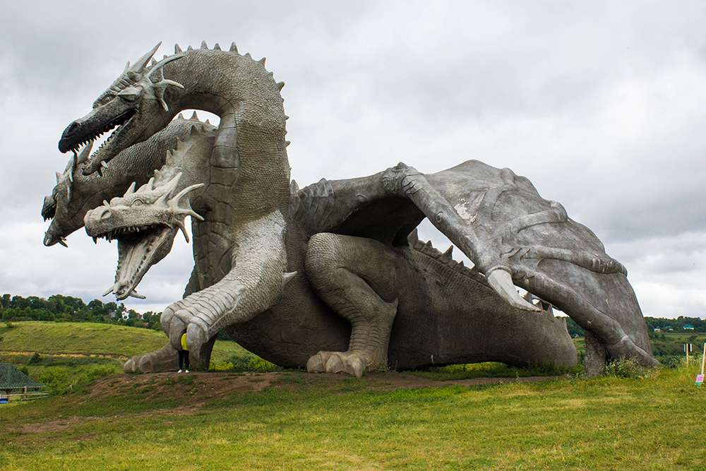 Змей Горыныч — самый знаменитый арт⁠-⁠объект парка