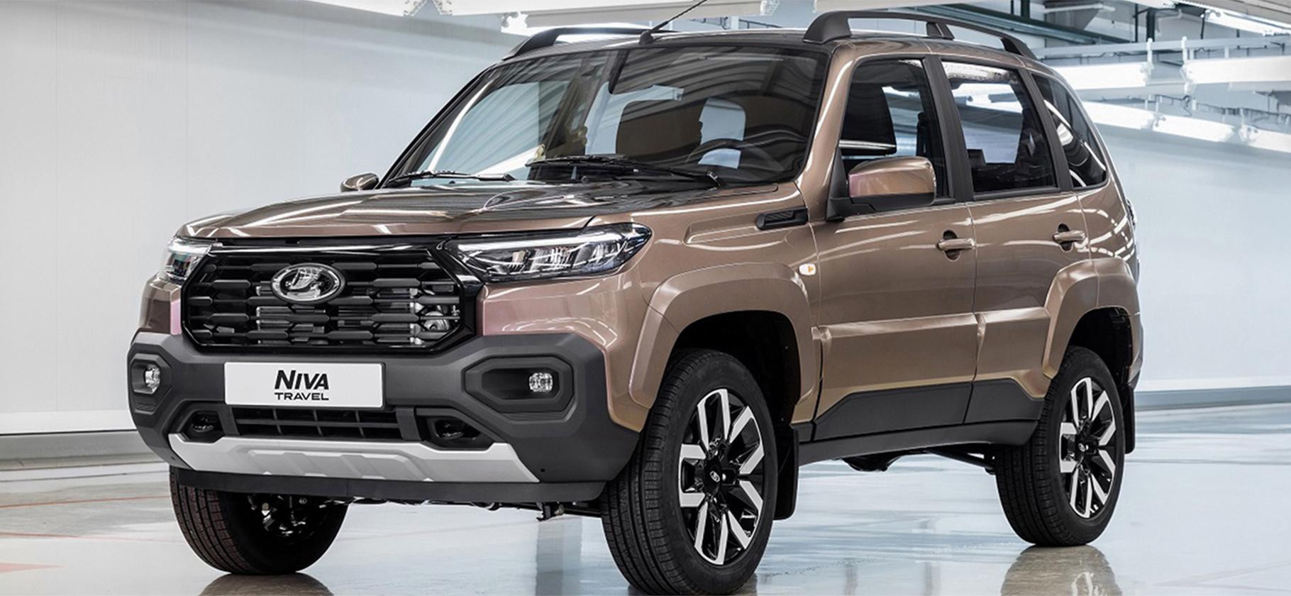 «Автоваз» показал на ПМЭФ обновленную Ниву Тревел: что изменилось