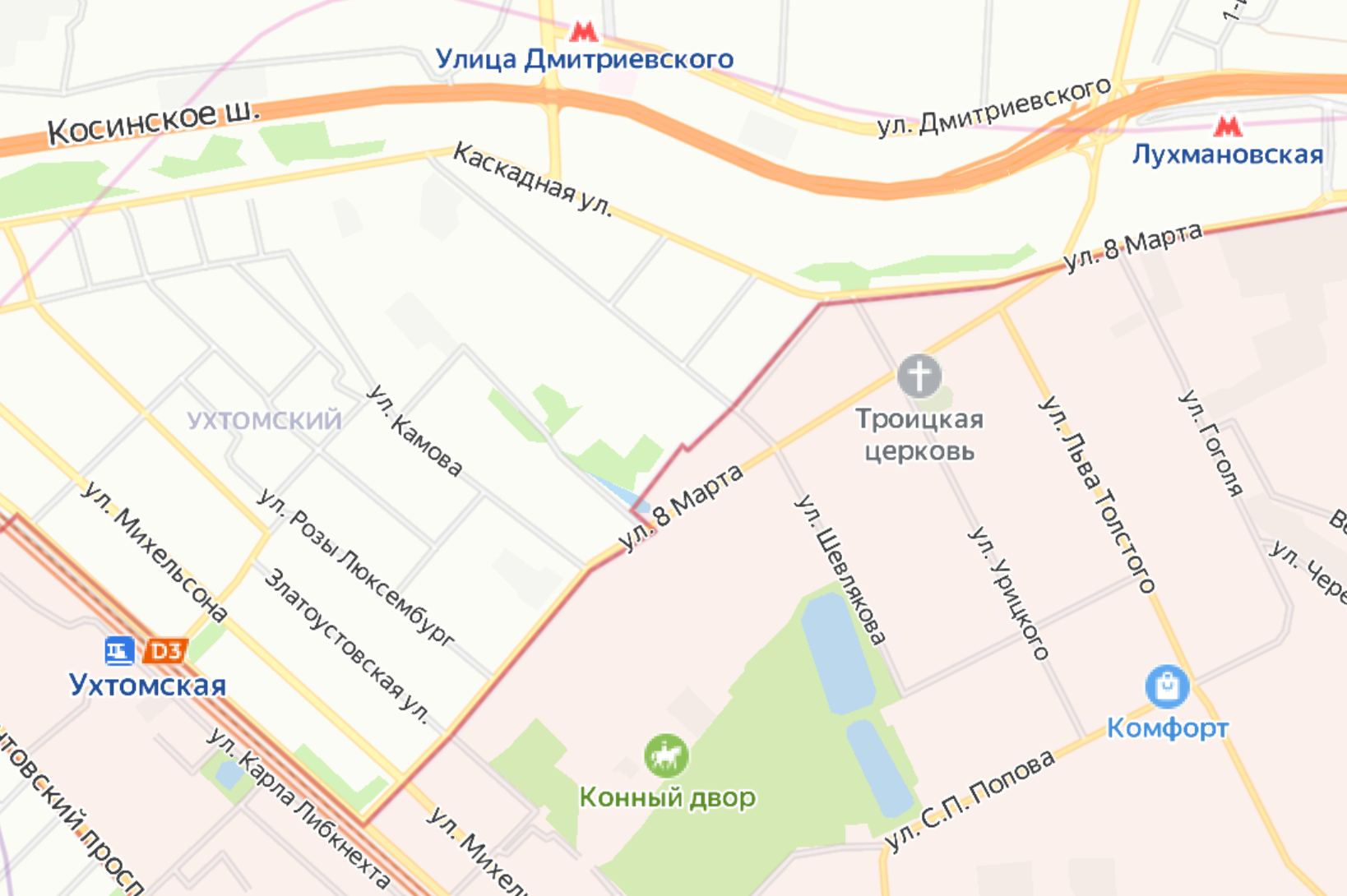 Бледно-желтым на карте обозначена Москва, а розовым — Люберцы. Я живу возле маленького прямоугольного пруда. Жилые дома в Косино-Ухтомском находятся за Косинским шоссе. Источник: yandex.ru
