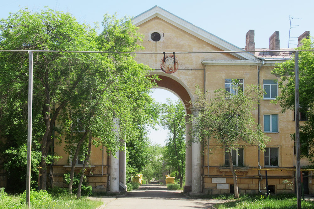 Между улицами Уральской, Менделеева и Строителей расположен квартал, который построили пленные немцы в 1945 году