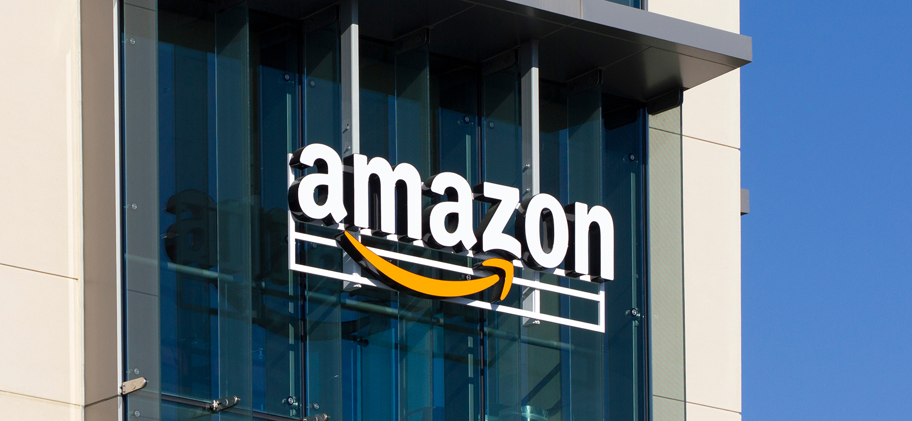 Пачка инвестновостей: Amazon против Visa и награды для доносчиков