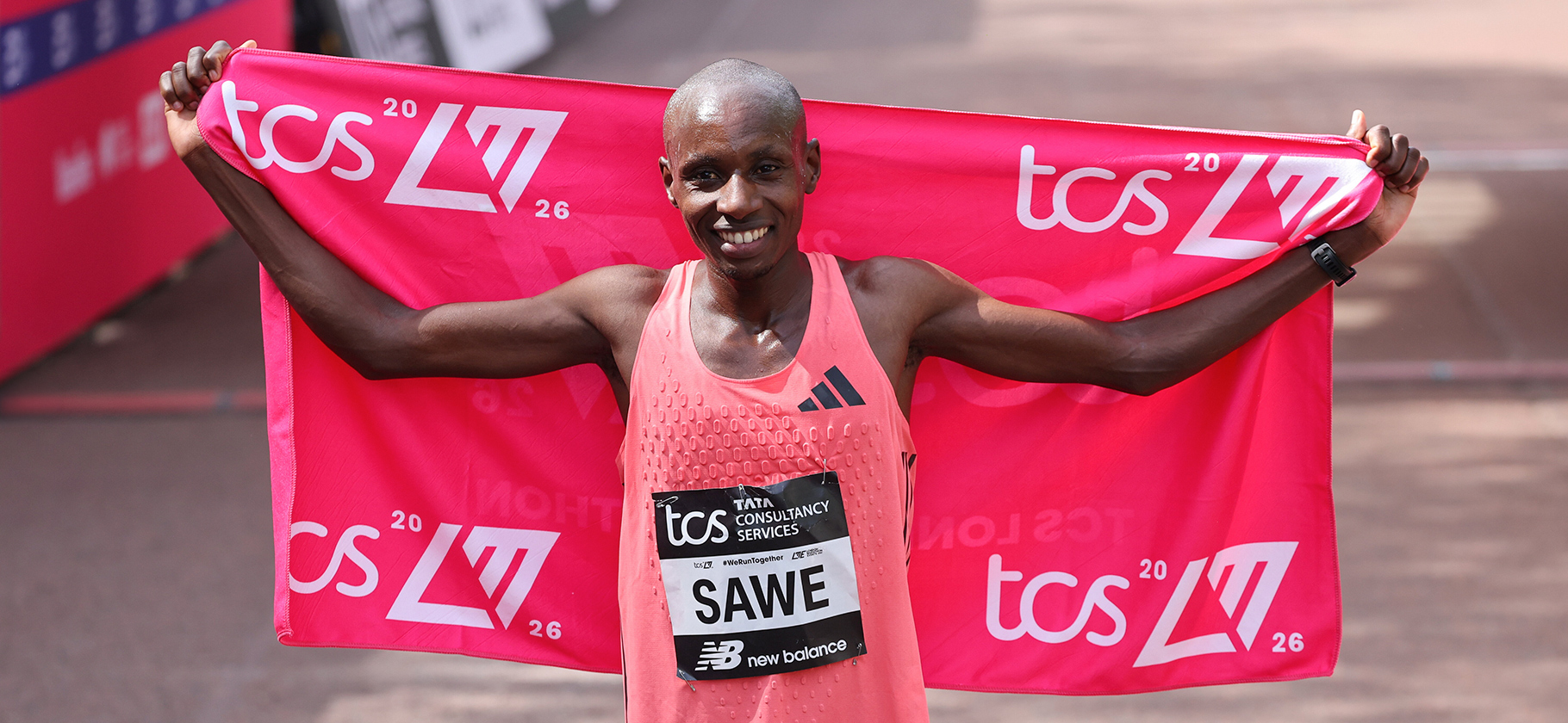 На Лондонском марафоне сразу два спортсмена впервые в истории выбежали из двух часов