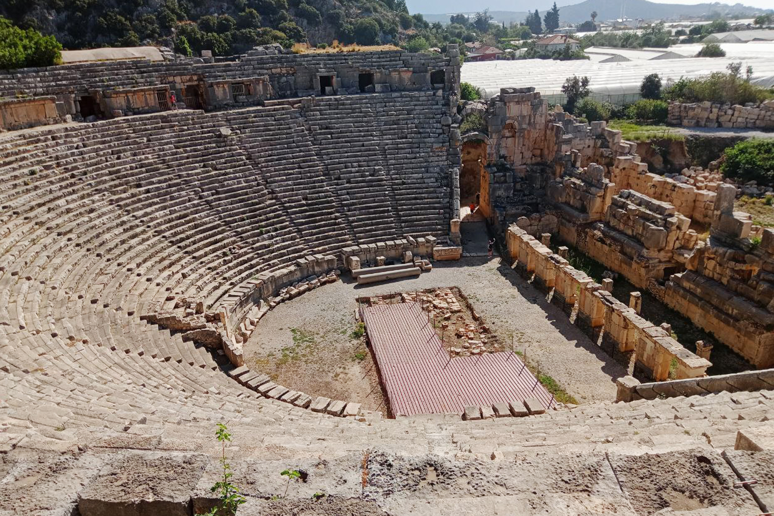 Римский театр в античном городе Мира