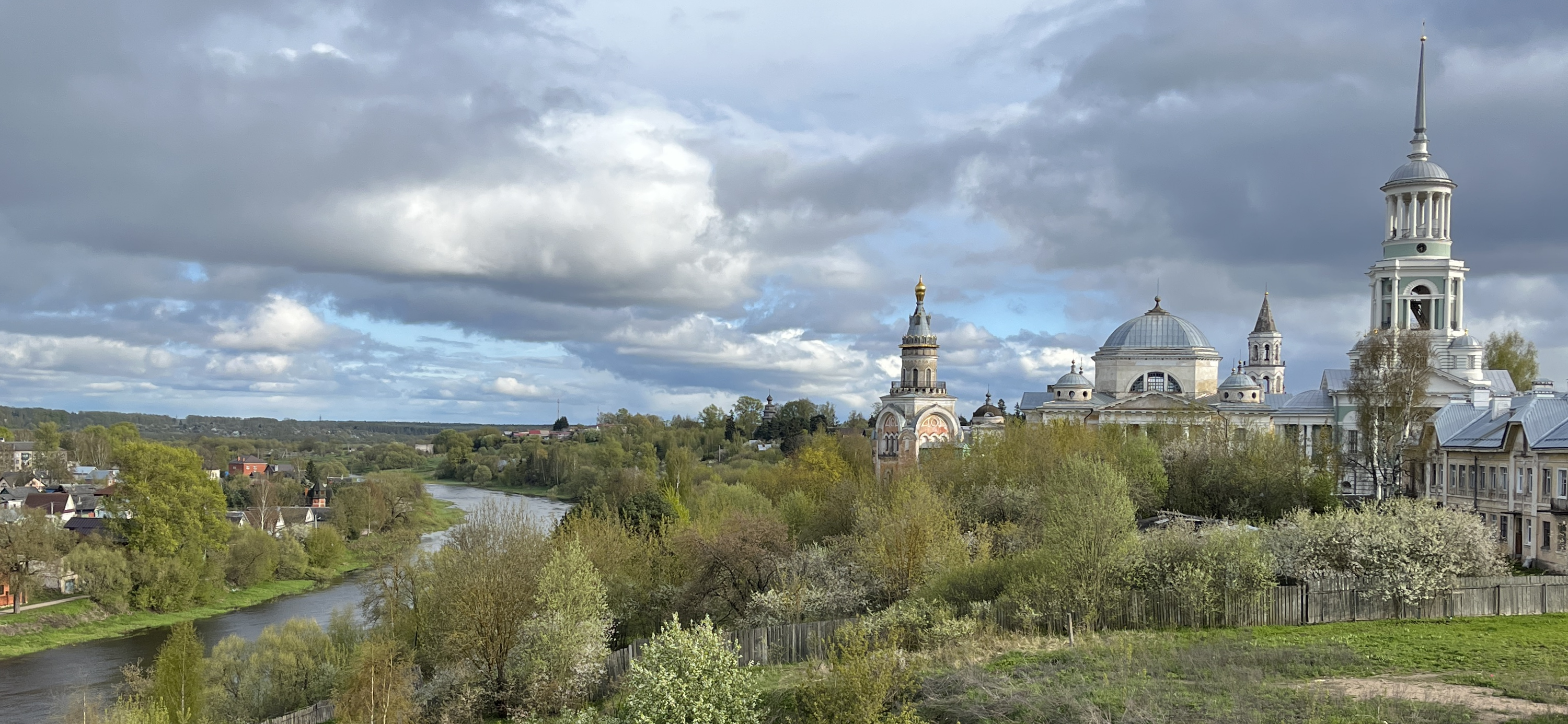 Как мы с друзьями съездили в Тверь и Торжок в мае 2025 года