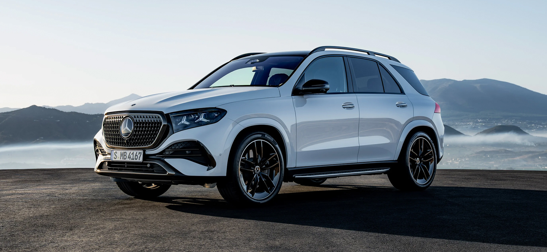 Mercedes показал обновленные крос­соверы GLS, GLE и GLE Coupe