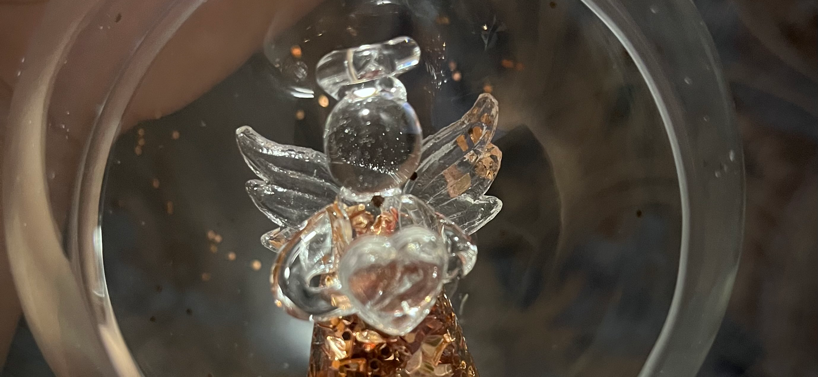 «Плывет веночек» Кадышевой, «Запретный плод» и открытие ИИС: мои итоги 2025 года